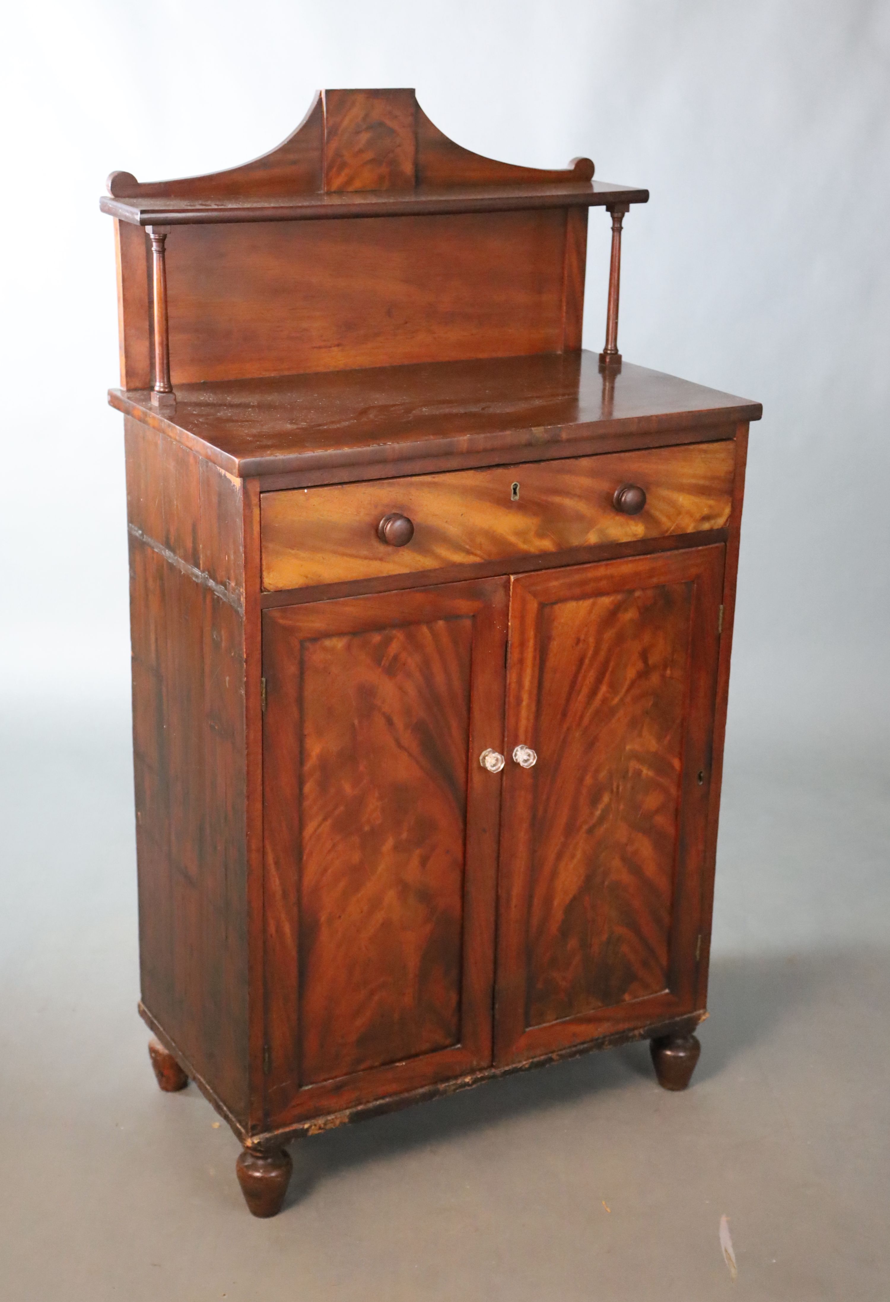 A small Regency mahogany chiffonier, W.72.5cm D.41cm H.134.5cm